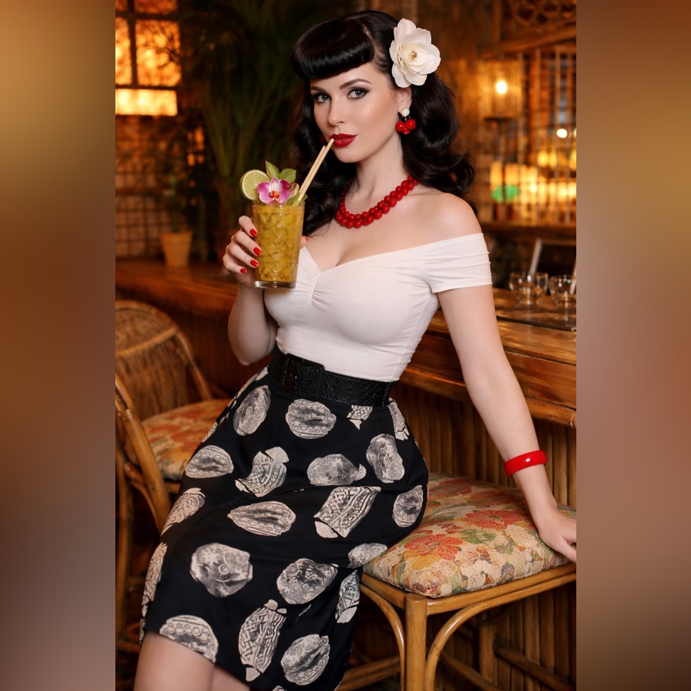 Tropical Tiki Polynesian Print Vintage Midi Wrap Skirt Black & White
